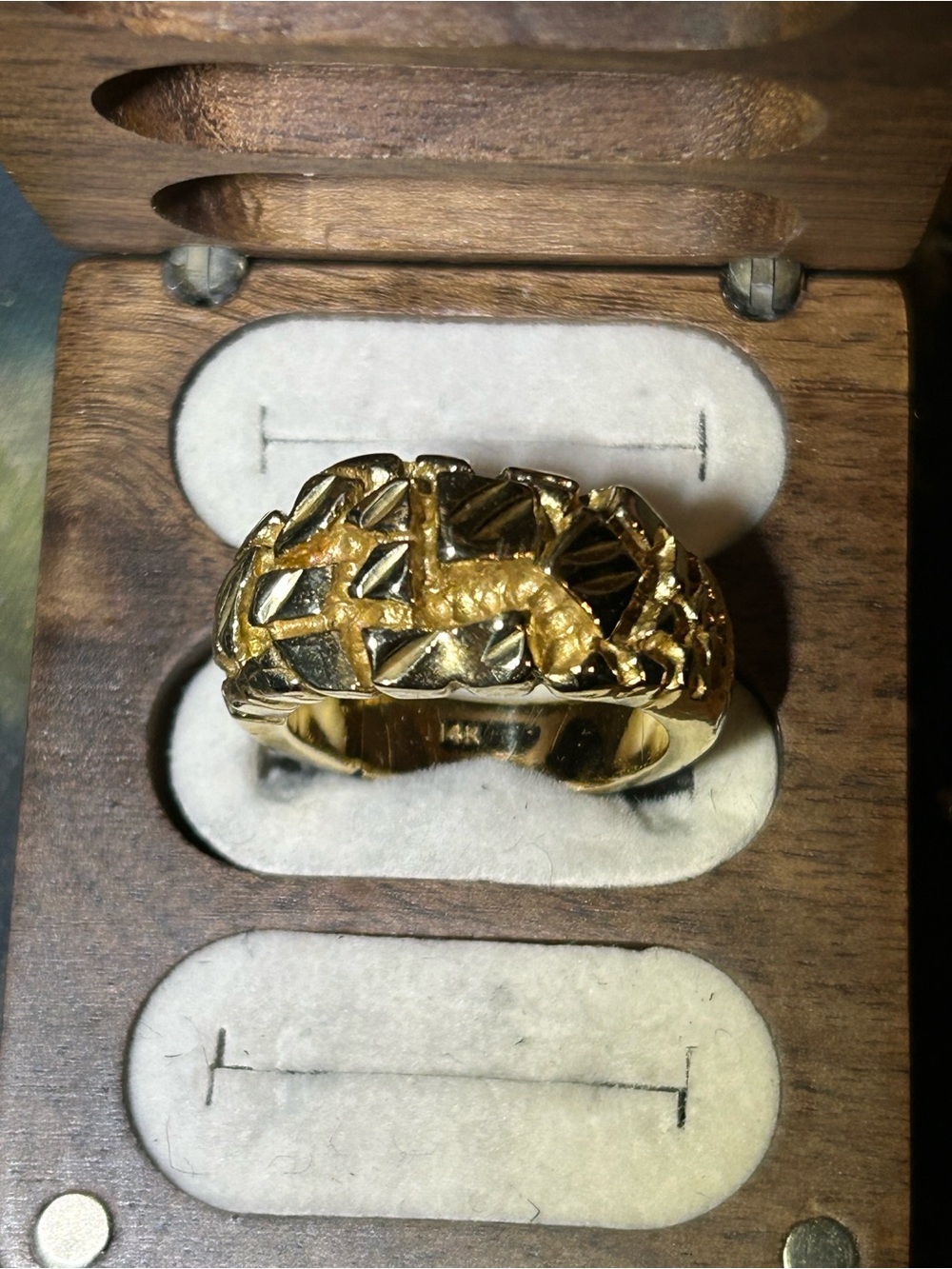 14K Gold vintage nugget ring